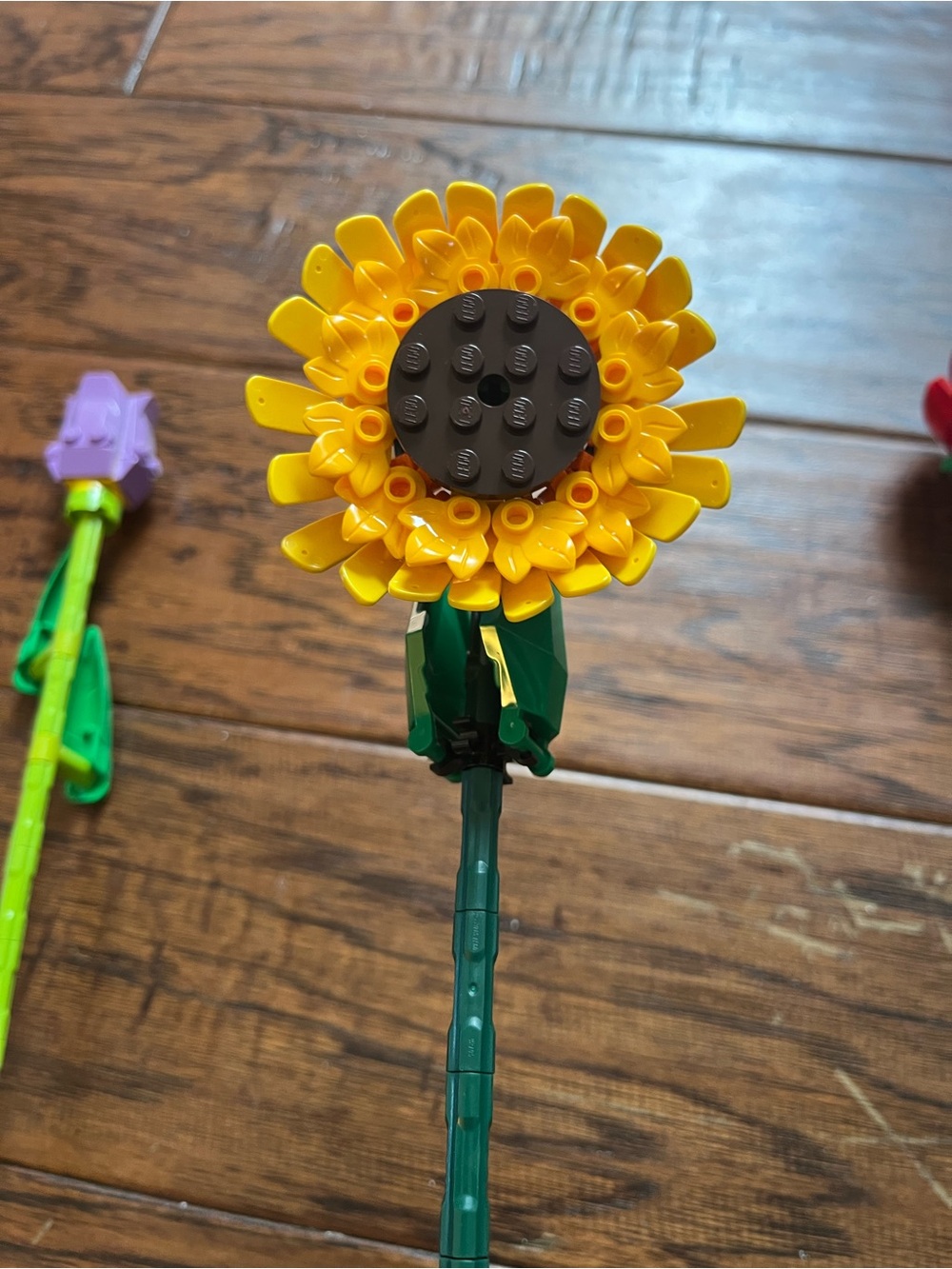 LEGO FLOWERS - Picture 3 of 6